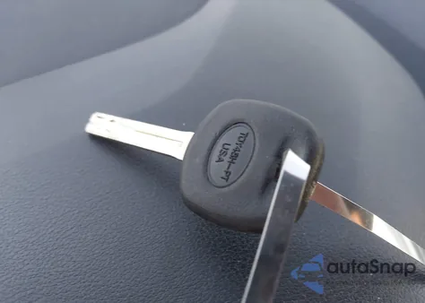 2020 Toyota Corolla Le z USA, uszkodzony, nr VIN JTDEPRAE0LJ021803